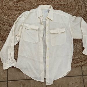 LINEN LONG SLEEVE BUTTON DOWN